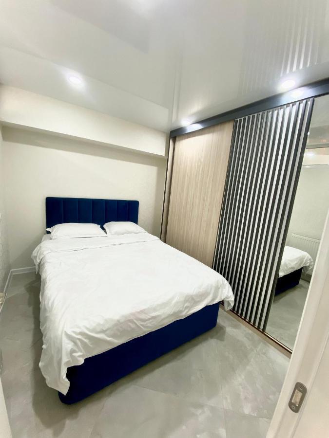 Gss - A Apartment Tbilisi Bagian luar foto